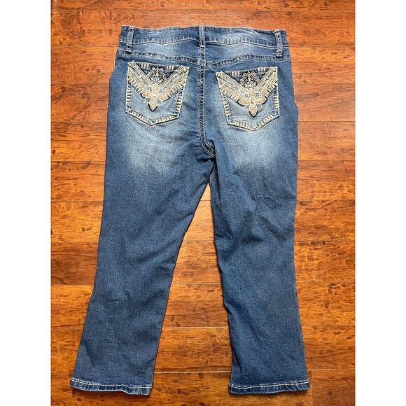 A.N.A A New Approach Cropped Jeans Women's Size 10 Blue Mid Rise Embellished - Picture 12 of 12